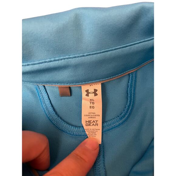 Women's Under Armour Golf Polo NWT - Picture 3 of 4